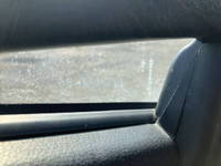 三菱ふそうキャンター平ボディ小型（2t・3t）[写真37]