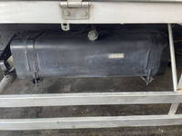 三菱ふそうキャンターアルミウイング小型（2t・3t）[写真19]