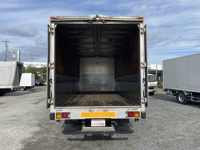 三菱ふそうキャンターアルミウイング小型（2t・3t）[写真09]