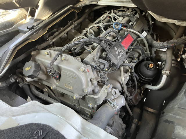 三菱ふそうキャンターダブルキャブ（Wキャブ）小型（2t・3t）[写真19]