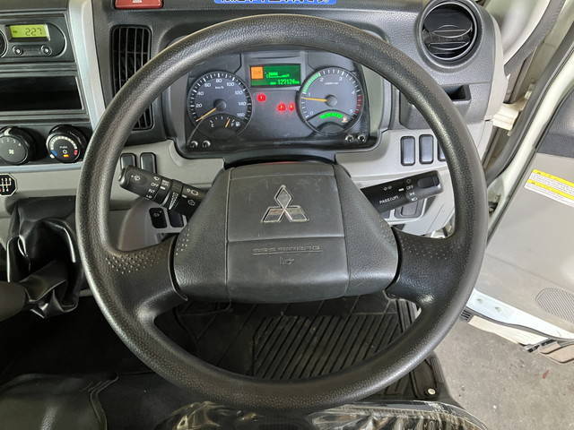 三菱ふそうキャンターダブルキャブ（Wキャブ）小型（2t・3t）[写真31]