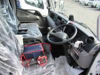 三菱ふそうキャンタークレーン4段小型（2t・3t）[写真15]