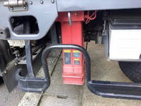 日産アトラスクレーン付小型（2t・3t）[写真10]