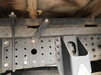 三菱ふそうキャンター平ボディ小型（2t・3t）[写真12]