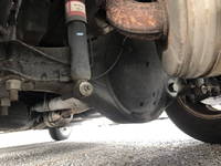 三菱ふそうキャンター平ボディ小型（2t・3t）[写真17]