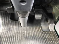 三菱ふそうキャンター平ボディ小型（2t・3t）[写真33]