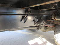 UDトラックスコンドルクレーン5段増トン（6t・8t）[写真17]