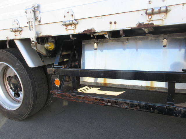 UDトラックスコンドルクレーン5段増トン（6t・8t）[写真20]