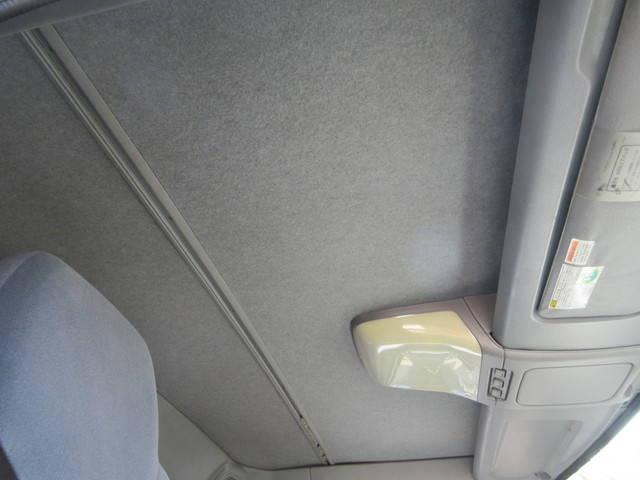 UDトラックスコンドルクレーン5段増トン（6t・8t）[写真23]