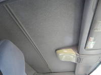 UDトラックスコンドルクレーン5段増トン（6t・8t）[写真23]