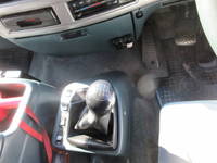 UDトラックスコンドルクレーン5段増トン（6t・8t）[写真25]