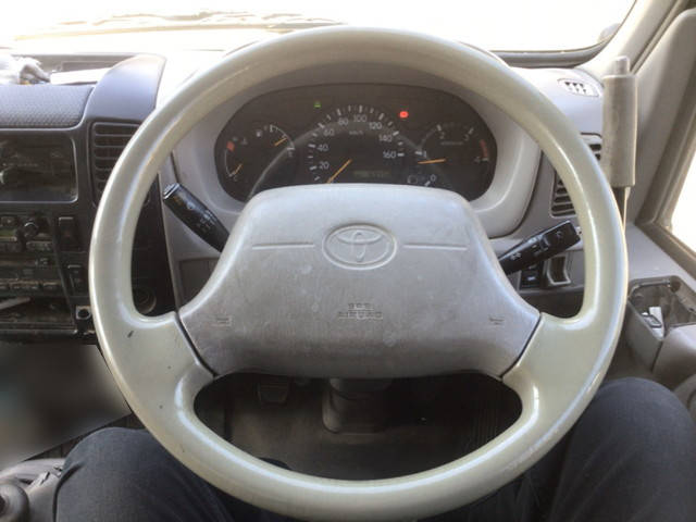 トヨタダイナダンプ小型（2t・3t）[写真28]