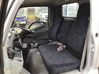 トヨタトヨエース平ボディ小型（2t・3t）[写真30]