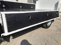 三菱ふそうキャンター平ボディ小型（2t・3t）[写真13]