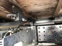 三菱ふそうキャンター平ボディ小型（2t・3t）[写真24]