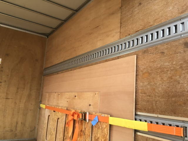 トヨタダイナパネルバン小型（2t・3t）[写真10]