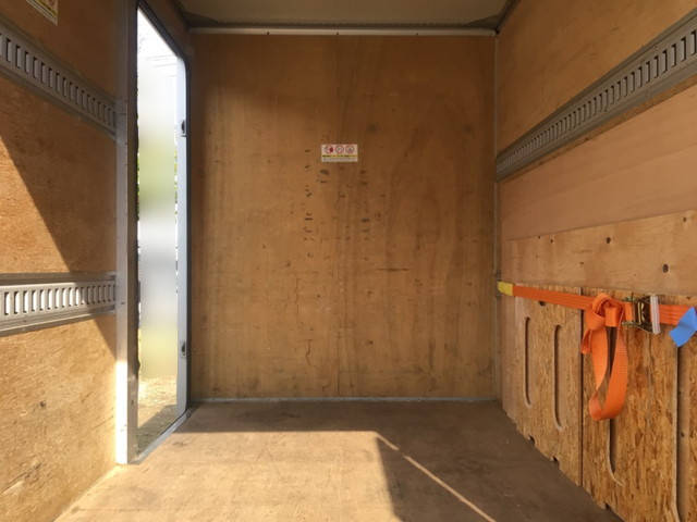 トヨタダイナパネルバン小型（2t・3t）[写真07]