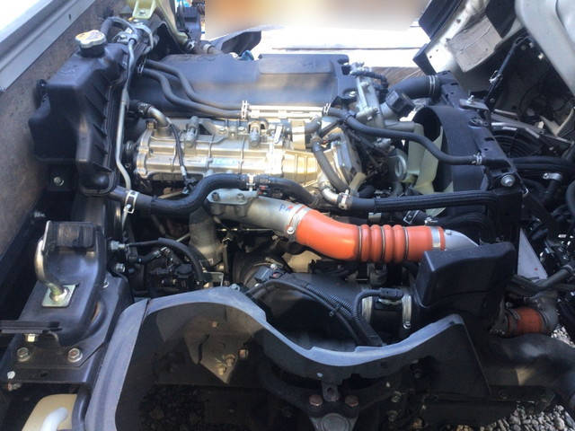 三菱ふそうキャンター平ボディ小型（2t・3t）[写真17]