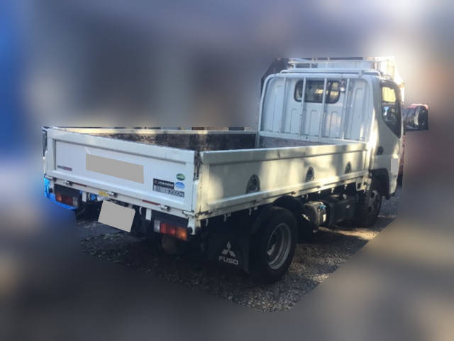 三菱ふそうキャンター平ボディ小型（2t・3t）[写真02]