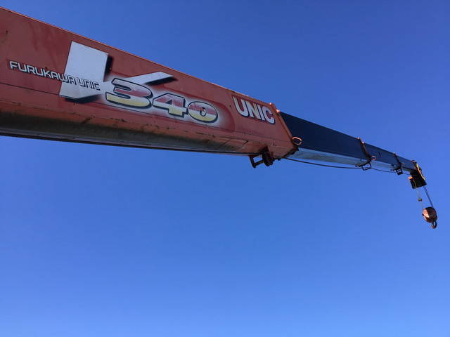 いすゞフォワードセルフクレーン4段増トン（6t・8t）[写真17]