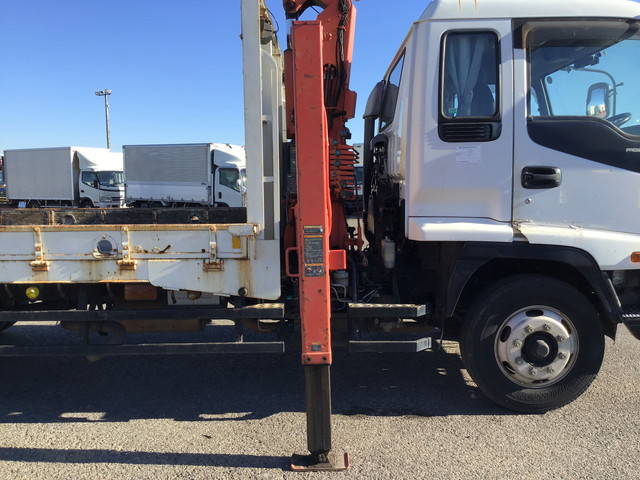 いすゞフォワードセルフクレーン4段増トン（6t・8t）[写真21]