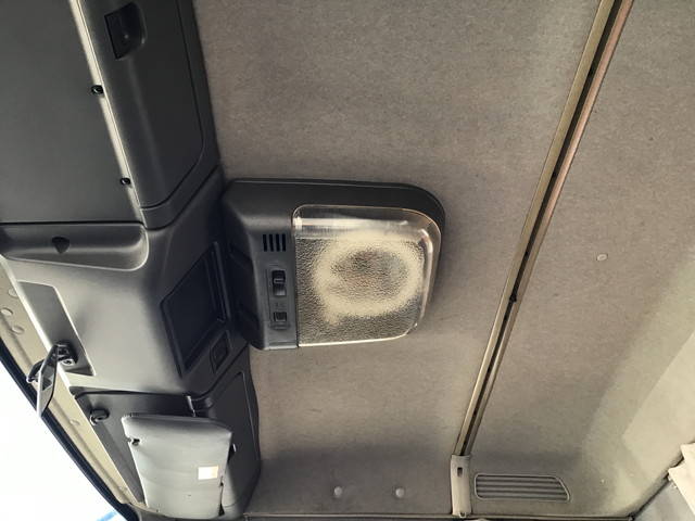 いすゞフォワードセルフクレーン4段増トン（6t・8t）[写真31]