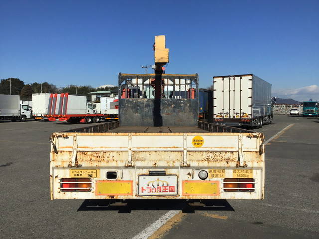 いすゞフォワードセルフクレーン4段増トン（6t・8t）[写真09]