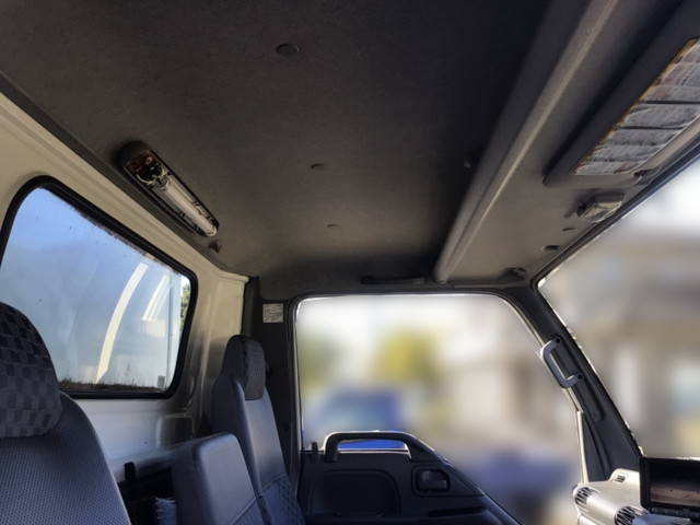 いすゞエルフパネルウイング小型（2t・3t）[写真20]