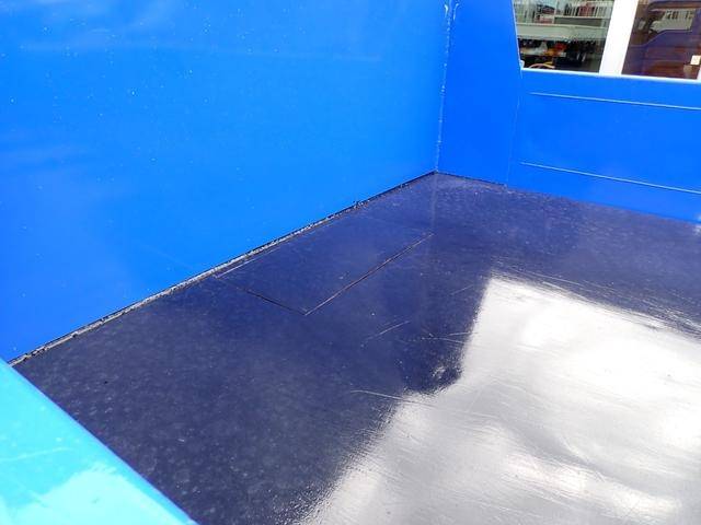 いすゞエルフローダーダンプ小型（2t・3t）[写真31]