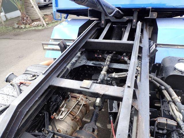 いすゞエルフローダーダンプ小型（2t・3t）[写真07]