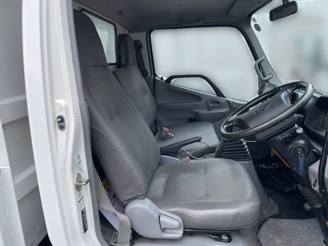 日野デュトロローダーダンプ小型（2t・3t）[写真23]