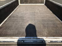 いすゞエルフ平ボディ小型（2t・3t）[写真11]