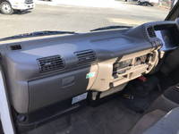 いすゞエルフ平ボディ小型（2t・3t）[写真24]