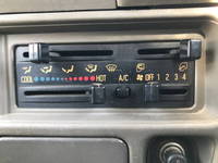 いすゞエルフ平ボディ小型（2t・3t）[写真32]