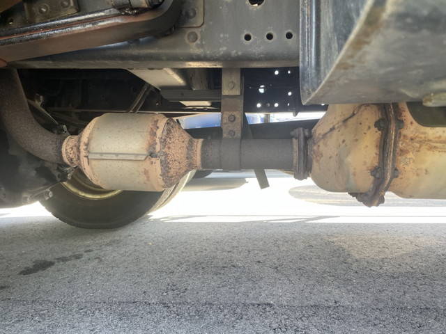 三菱ふそうキャンターアルミウイング小型（2t・3t）[写真19]