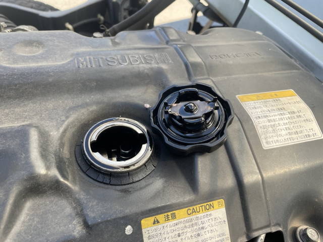 三菱ふそうキャンターアルミウイング小型（2t・3t）[写真22]