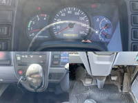 三菱ふそうキャンターアルミウイング小型（2t・3t）[写真30]