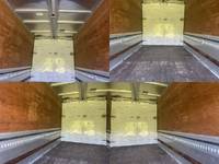 三菱ふそうキャンターアルミウイング小型（2t・3t）[写真09]