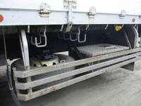 いすゞギガアルミブロック大型（10t）[写真11]