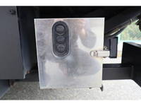 マツダタイタンアルミバン小型（2t・3t）[写真17]