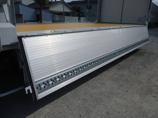 日野デュトロアルミウイング小型（2t・3t）[写真16]