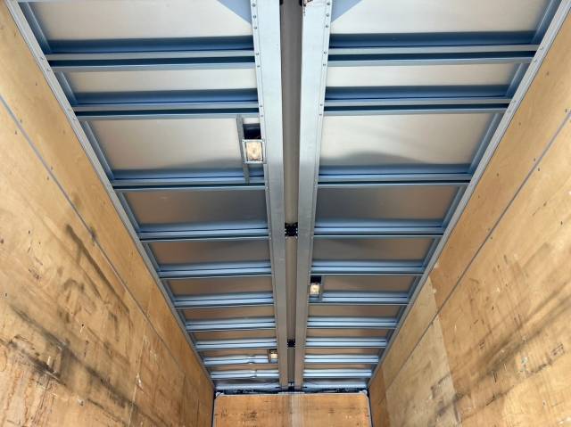 日野レンジャーアルミウイング中型（4t）[写真13]