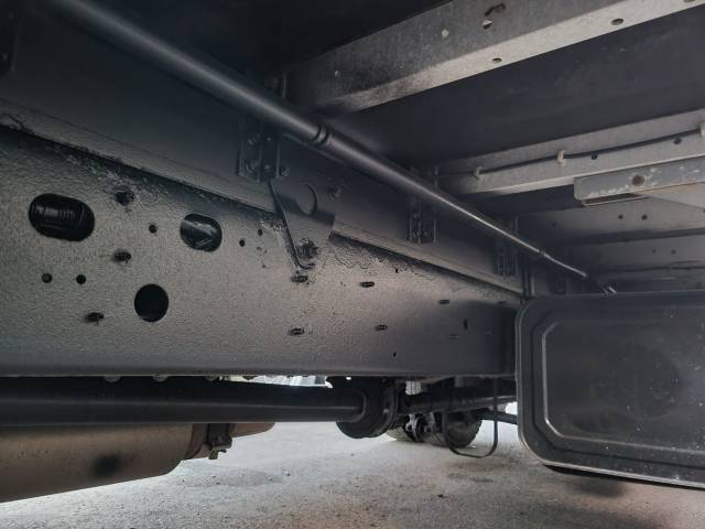 日野レンジャーアルミウイング中型（4t）[写真21]