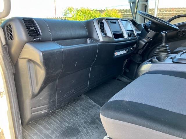 日野レンジャーアルミウイング中型（4t）[写真30]