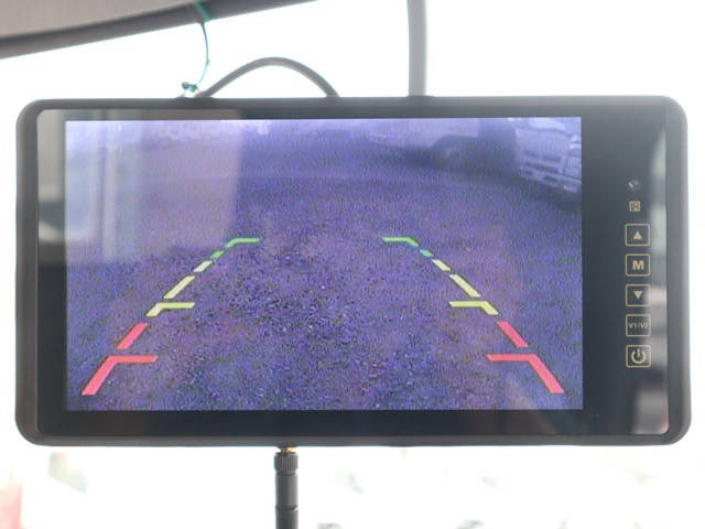 三菱ふそうキャンター平ボディ小型（2t・3t）[写真16]