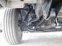 三菱ふそうキャンター平ボディ小型（2t・3t）[写真24]