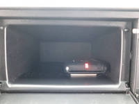 三菱ふそうキャンター平ボディ小型（2t・3t）[写真37]