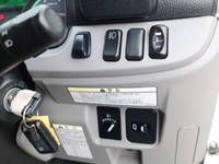 三菱ふそうキャンター平ボディ小型（2t・3t）[写真39]