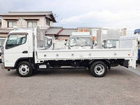 三菱ふそうキャンター平ボディ小型（2t・3t）[写真09]