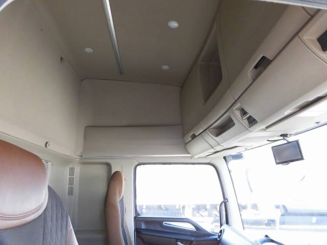 日野レンジャーアルミウイング中型（4t）[写真10]